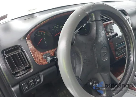 2001 Acura Mdx из США, поврежденный, VIN 2HNYD18671H510763